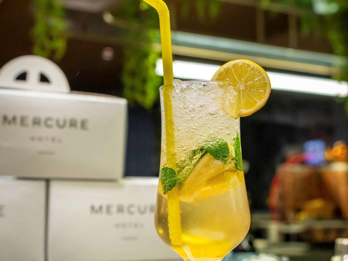 Mercure Trabzon Hotel Bagian luar foto A lemon and mint cocktail